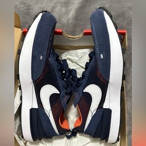 NIKE Waffle One in Navy/Orange size 1.5Y Kids (Little Boys)